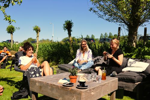 Terras van Theetuin de Neckermolen