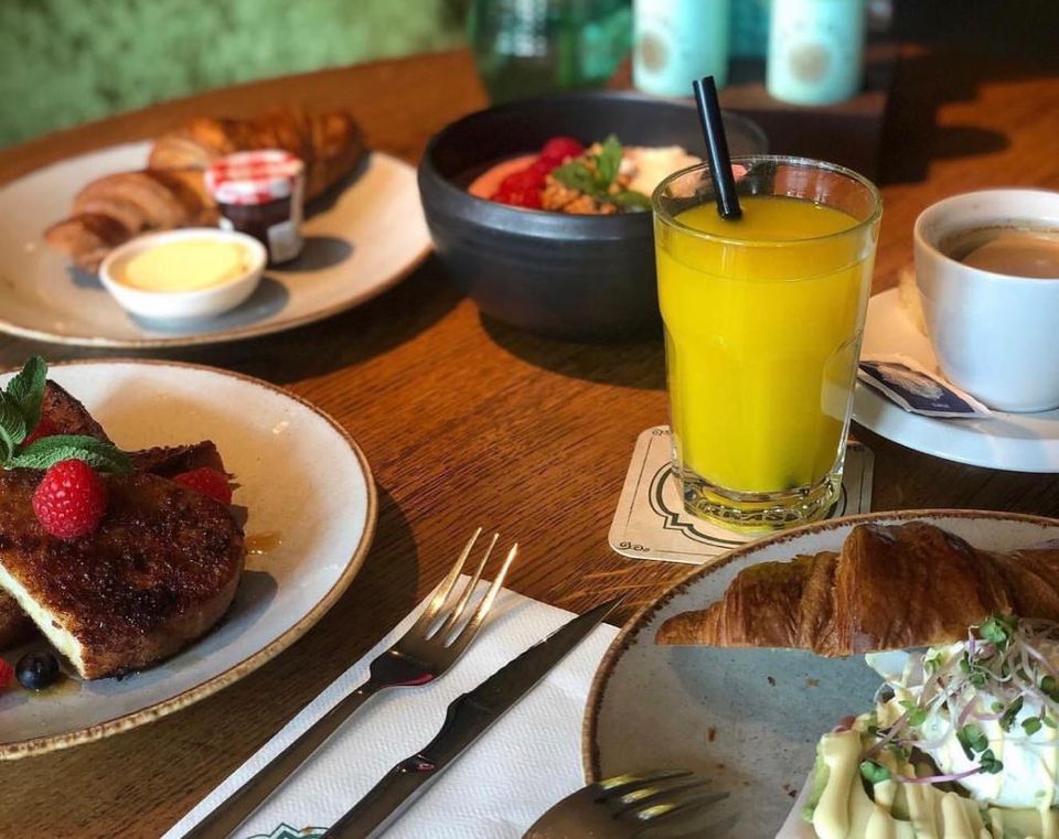 Ontbijten gerechten en drinken