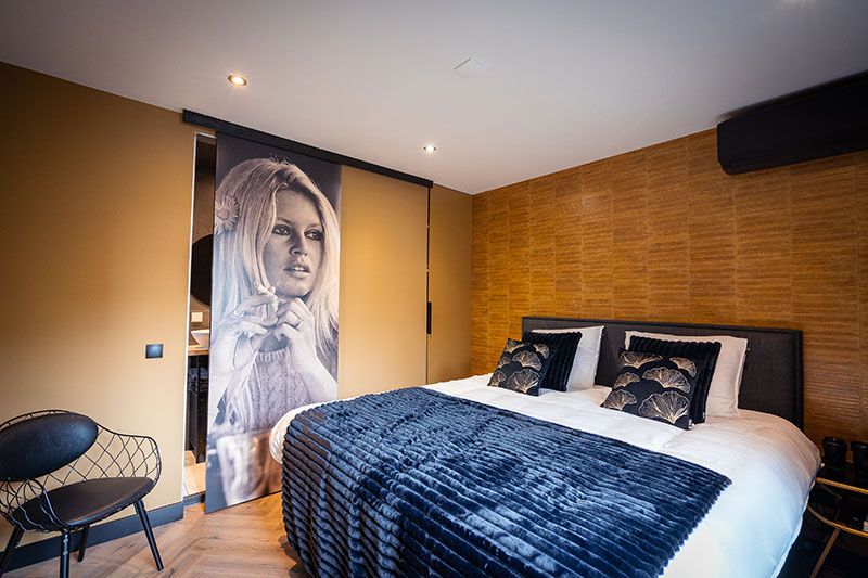 Eén van de kamers van B&B Bardot in Purmerend.