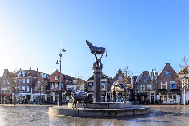 Het beeld op de Koemarkt in Purmerend