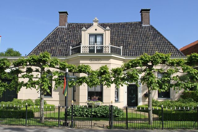 Buitenaanzicht van het Betje Wolff museum Beemster.