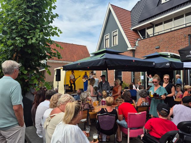 Het terras op bij PX tijdens de Volendammerdagen 2026